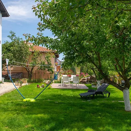 With Garden Close To Beach