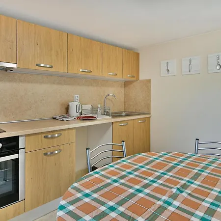 Apartamento With Garden Close To Beach *