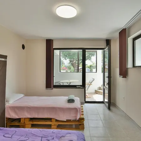 With Garden Close To Beach *